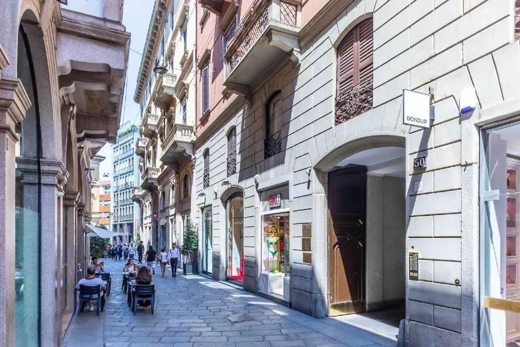 Loft House Via Della Spiga 50 Apartment Milan 0*,  Italy