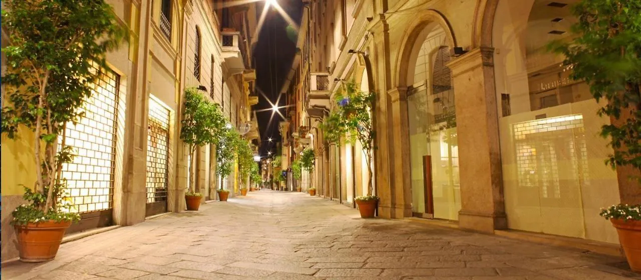 Loft House Via Della Spiga 50 Apartment Milan Italy