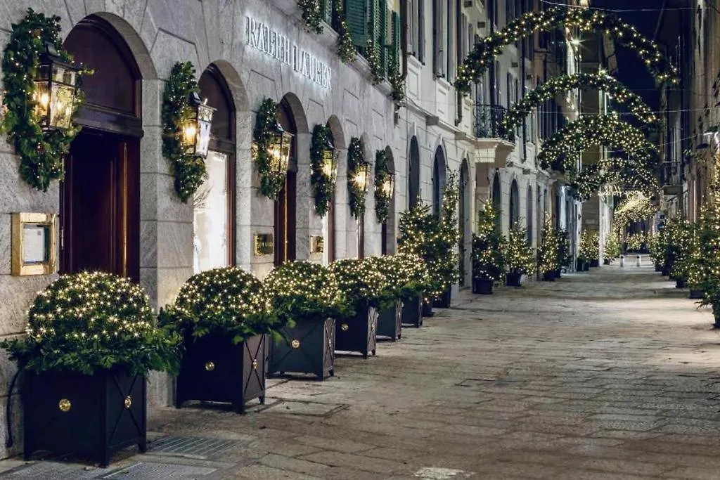 Loft House Via Della Spiga 50 Apartment Milan